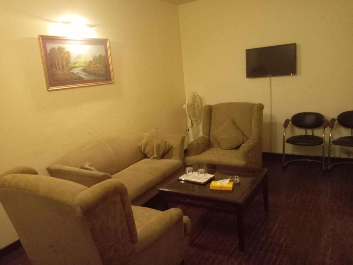 Hotel Shalimar 拉瓦尔品第 外观 照片