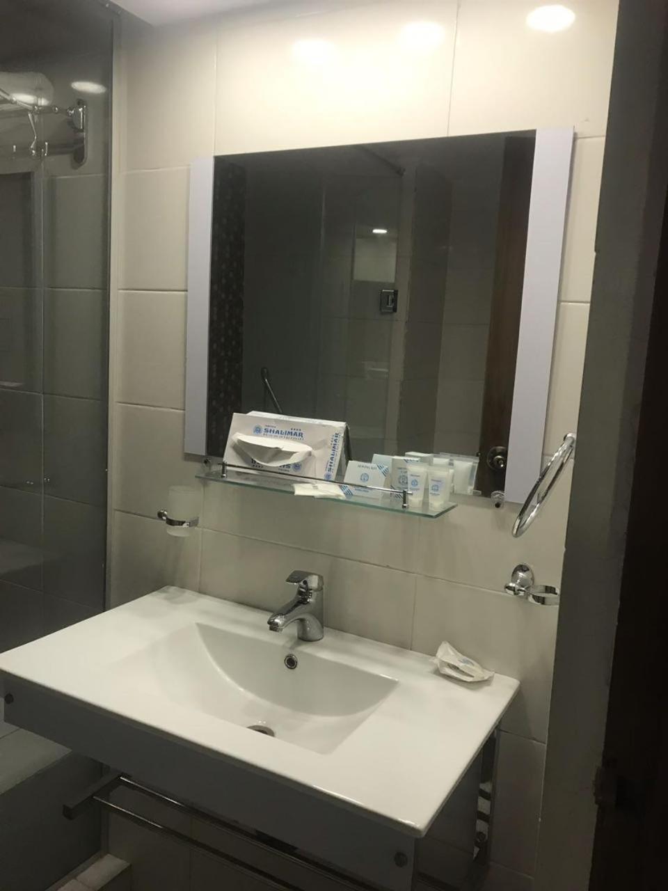 Hotel Shalimar 拉瓦尔品第 外观 照片